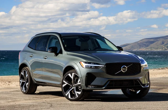 VOLVO VOLVO XC60 B5 AWD automatico Core